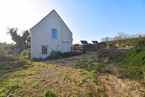 - click for photo gallery